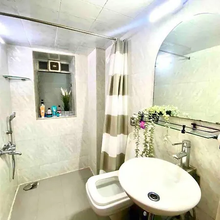 Apartment Arora Bhavan 1bhk-1b, Khar West By Connekt Homes