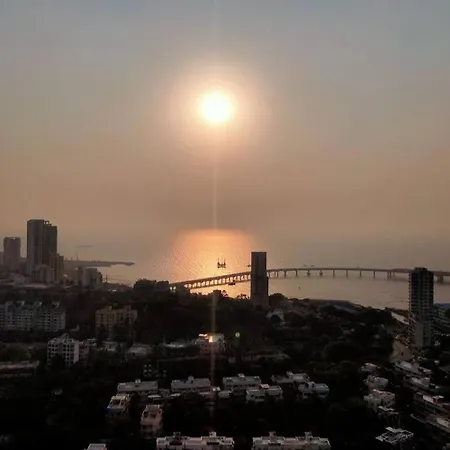 Apartment 2br Sea View Service Worli By Florastays *