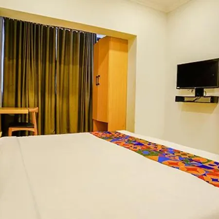 Fabexpress Hgy Residency 3*