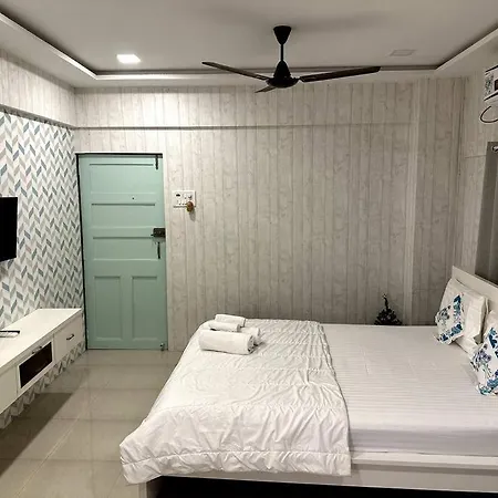 Basti 1 Chuim Village Khar West Apartment Mumbai