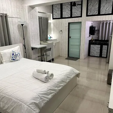 Apartment Basti 1 Chuim Village Khar West *