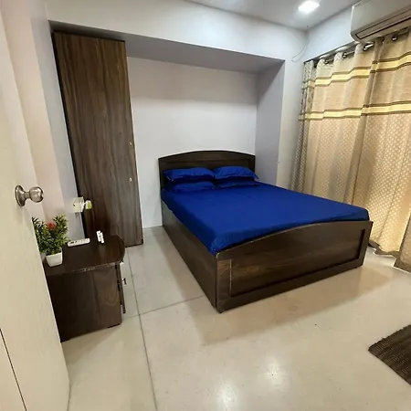 Sixth Sense Hospitality Apartment *
