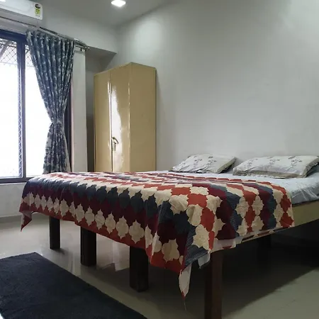 Apartment Bandar West : 2bhk Ocean Front Mumbai
