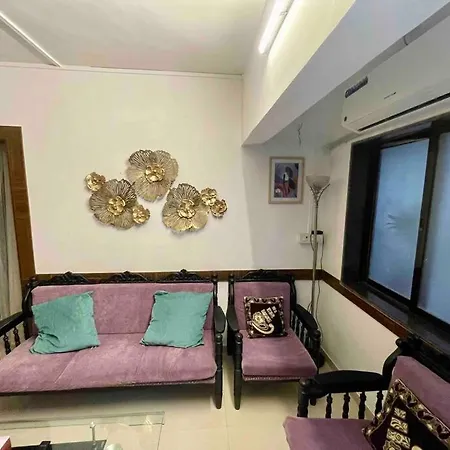 2 Bedroom Near Olives Bandra * Mumbai