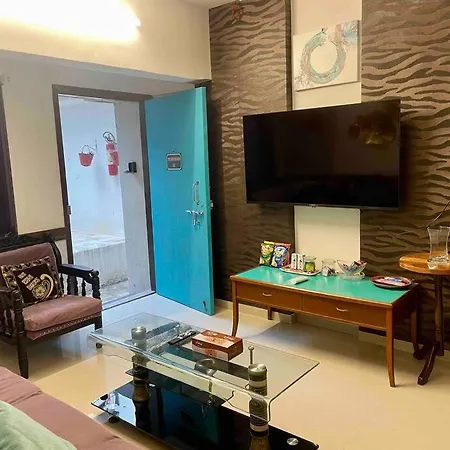 Apartment 2 Bedroom Near Olives Bandra