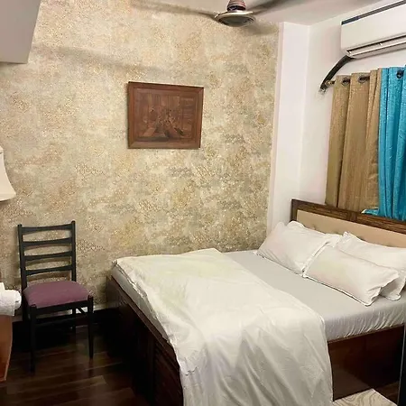 2 Bedroom Near Olives Bandra Mumbai