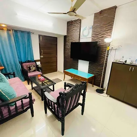 2 Bedroom Near Olives Bandra * Mumbai