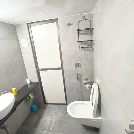 2 Bedroom Near Olives Bandra Apartment Mumbai
