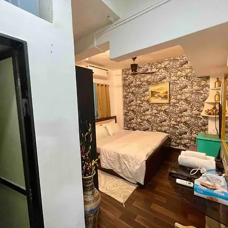 2 Bedroom Near Olives Bandra Mumbai