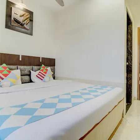 Hotel Flagship Falcon 3*