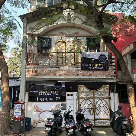 Zest - 72 Hostel Mumbai