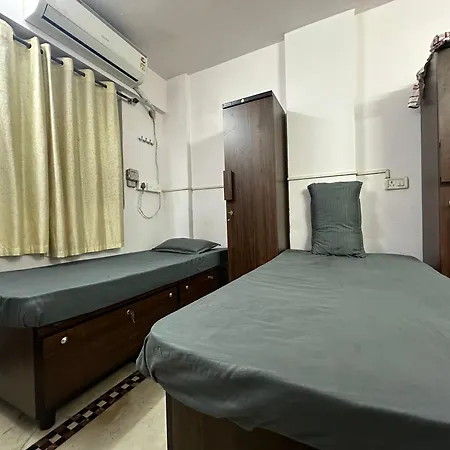 Hostel Zest - 72