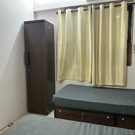 Hostel Zest - 72 Mumbai