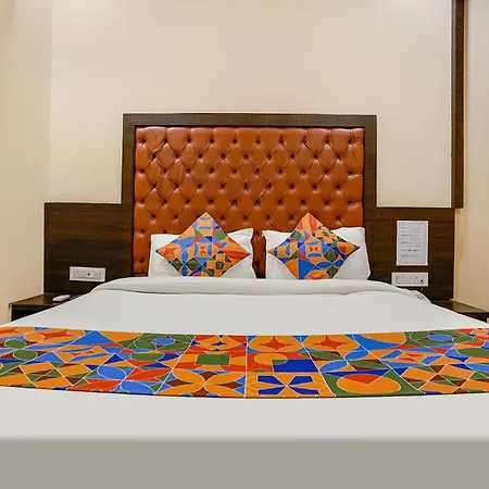 Fabhotel Vertigo