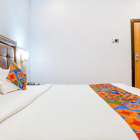 Fabhotel Zara Grand 3*