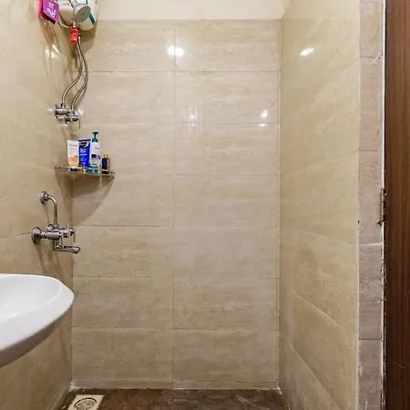The Cosmopolitan - Chembur Apartment *