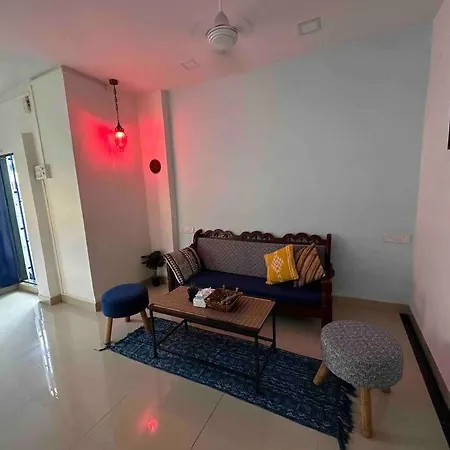 Basti 3 Waroda Road Veronica's Bandra W