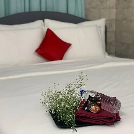 Apartment Casa Quatro Mumbai