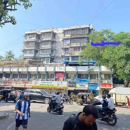 Apartment Bandra - Spacious 2 Bhk- Close To Bkc.