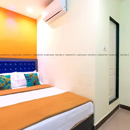 Champion Hotel 2*