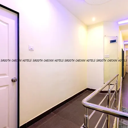 Champion Hotel 2*
