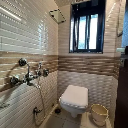 Apartment Modern 2bhk In Main Lokhandwala With Wi Fi Mumbai