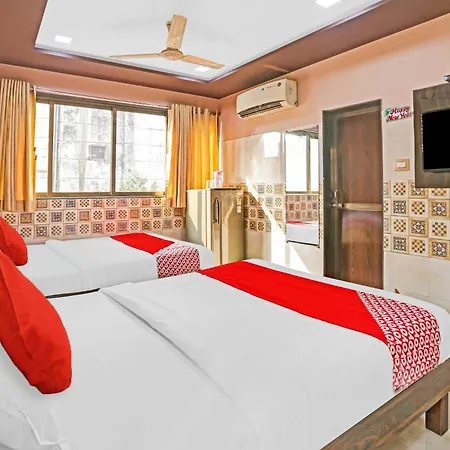 Oyo Flagship Pakeeza Hotel Mumbai