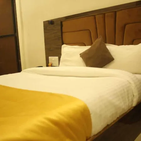 Siddharth Residency- Siddharth Nagar, Goregaon West 2* Mumbai