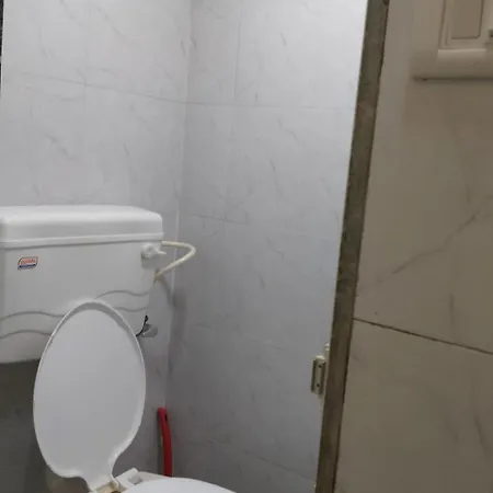 Hostel Ayat Asalpha Metro
