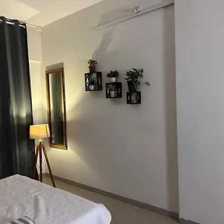 Spacious Apartment Mumbai