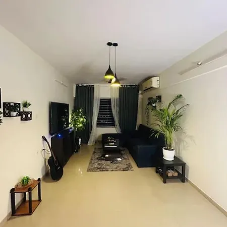 Spacious * Mumbai