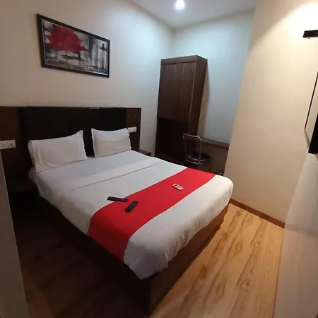 Hotel Deluxe Residency Mumbai
