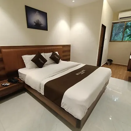 Moon Lite Residency - Marve Road Malad West - Premium Couple Friendly 2*