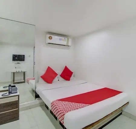 Blue Light Guest house Mumbai