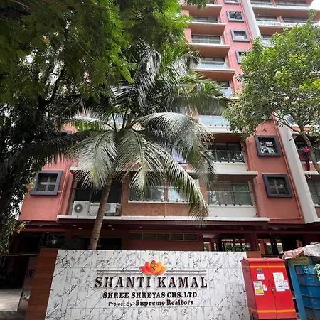Apartment Modern, Elegant, Serene 2bhk Near Bkc & Airport *