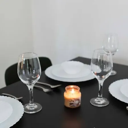 Modern, Elegant, Serene 2bhk Near Bkc & Airport Mumbai