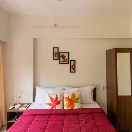 Modern, Elegant, Serene 2bhk Near Bkc & Airport Apartment Mumbai