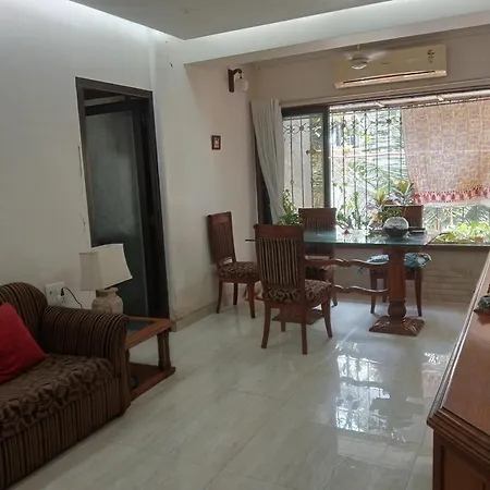 Homestay Lovely 1 Bedroom Unit In Mumbai, Carter Road *