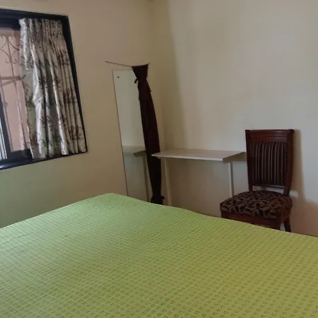 Lovely 1 Bedroom Unit In Mumbai, Carter Road Homestay Mumbai