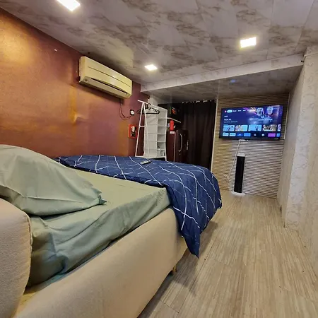 Den - Underground Studio At Pali Apartment *