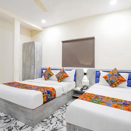 Fabhotel Good Luck Residency
