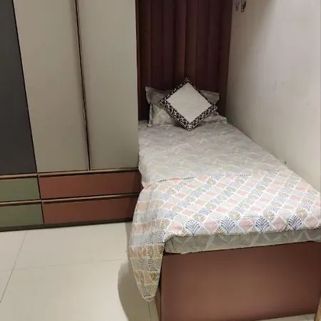 Lavish Miami Hideout L Urban Escape L City View Apartment Mumbai