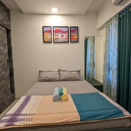 Apartment Lavish Miami Hideout L Urban Escape L City View Mumbai