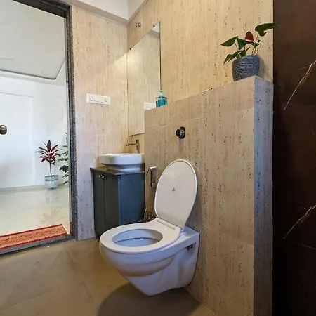 Lavish Miami Hideout L Urban Escape L City View Mumbai