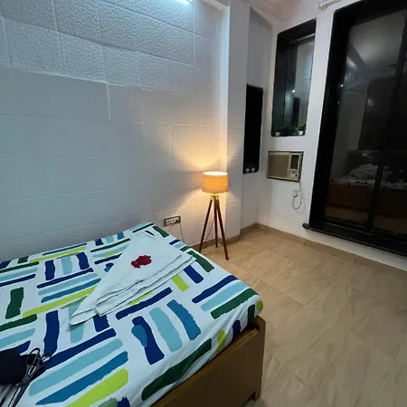 Budget Friendly 2bhk Flat At Pali Hill Bandra Mumbai