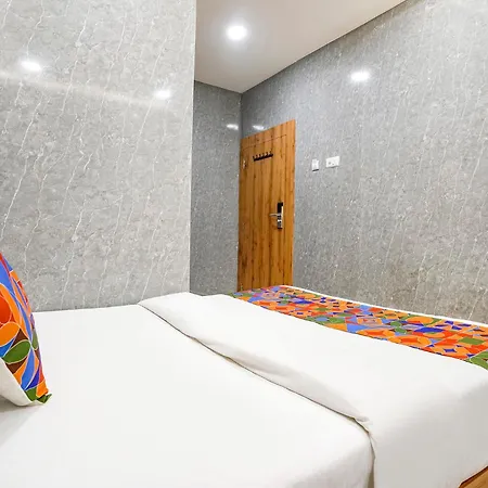 Fabhotel National Guest house 3*