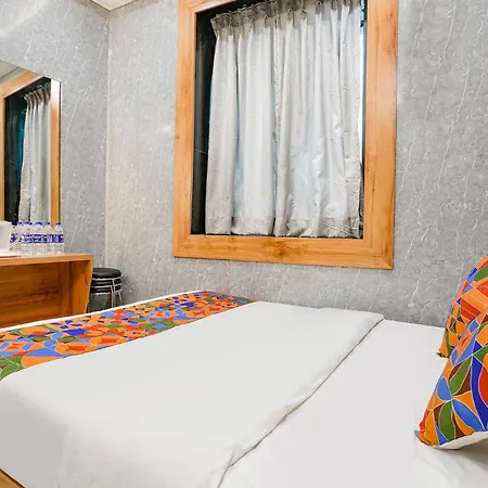 Fabhotel National Guest house Mumbai