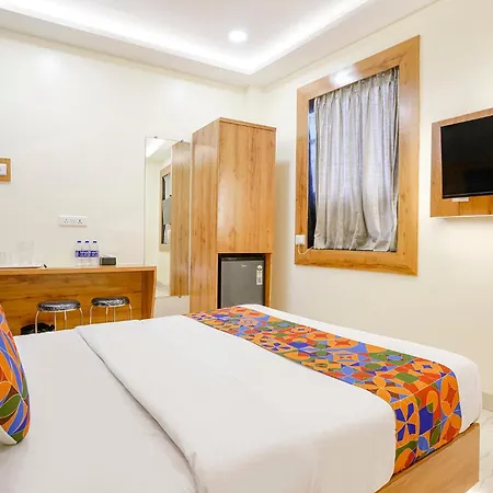 Guest house Fabhotel National 3*