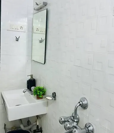 Secluded Apartment Mumbai