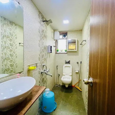 Apartment Bandra - Spacious 2 Bhk- Close To Bkc. Mumbai